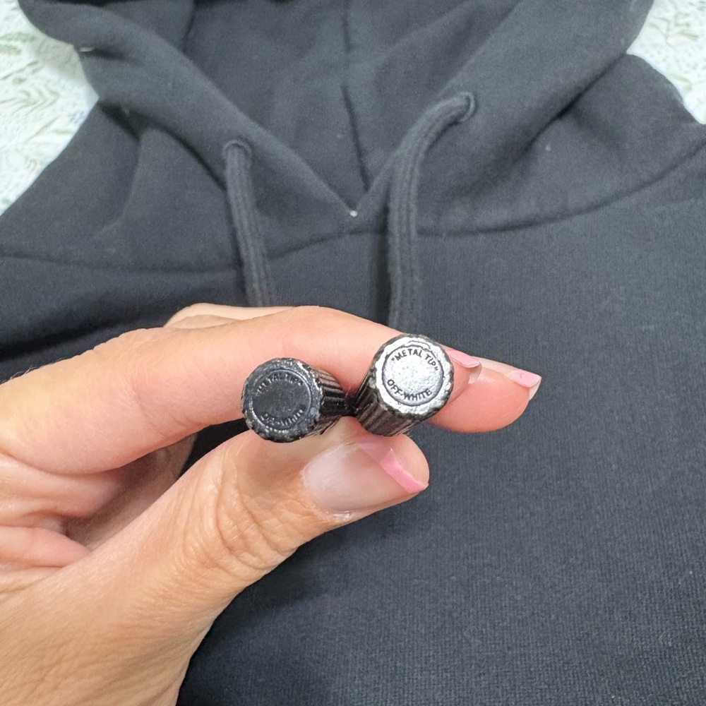 Off-White Black and White Striped Hoodie - Picture 5 of 16
